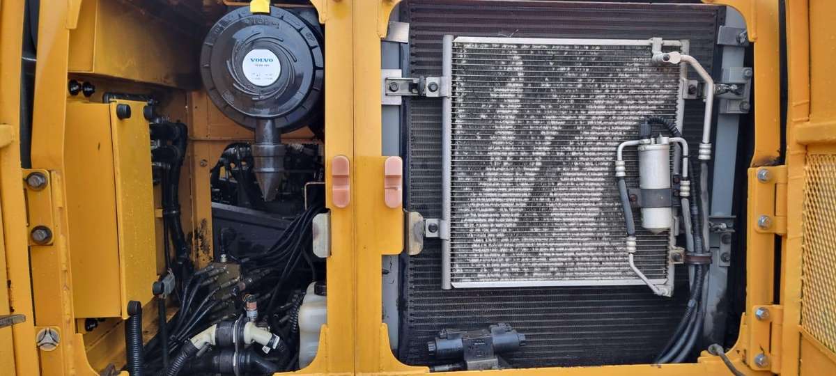 Volvo EC160 CL, экскаваторы