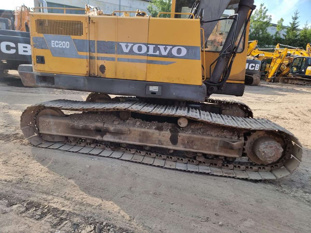 Volvo EC200L, excavator