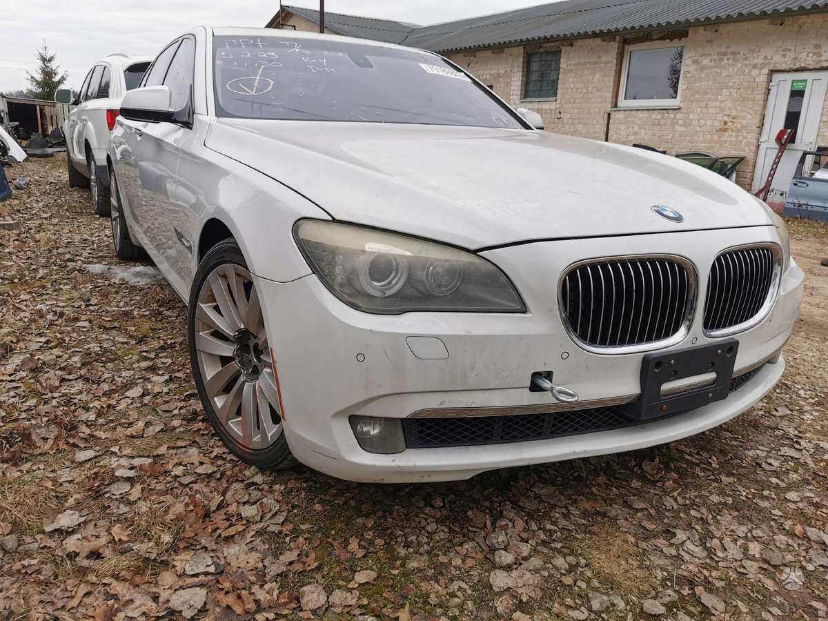 BMW 7 serija