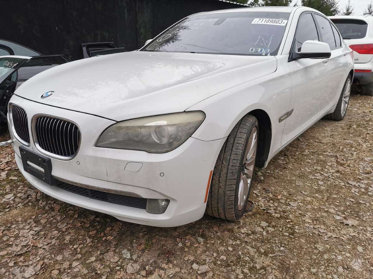 BMW 7 serija