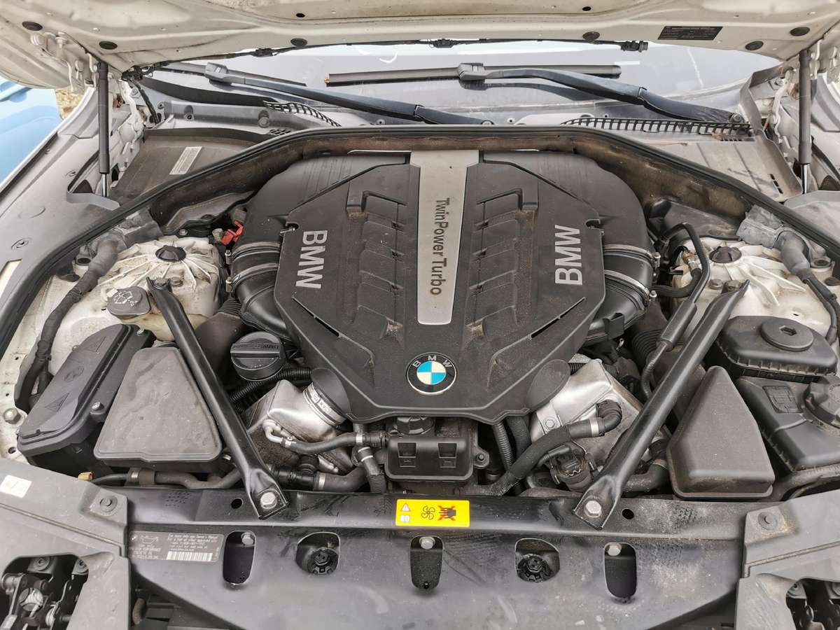 BMW 7 serija