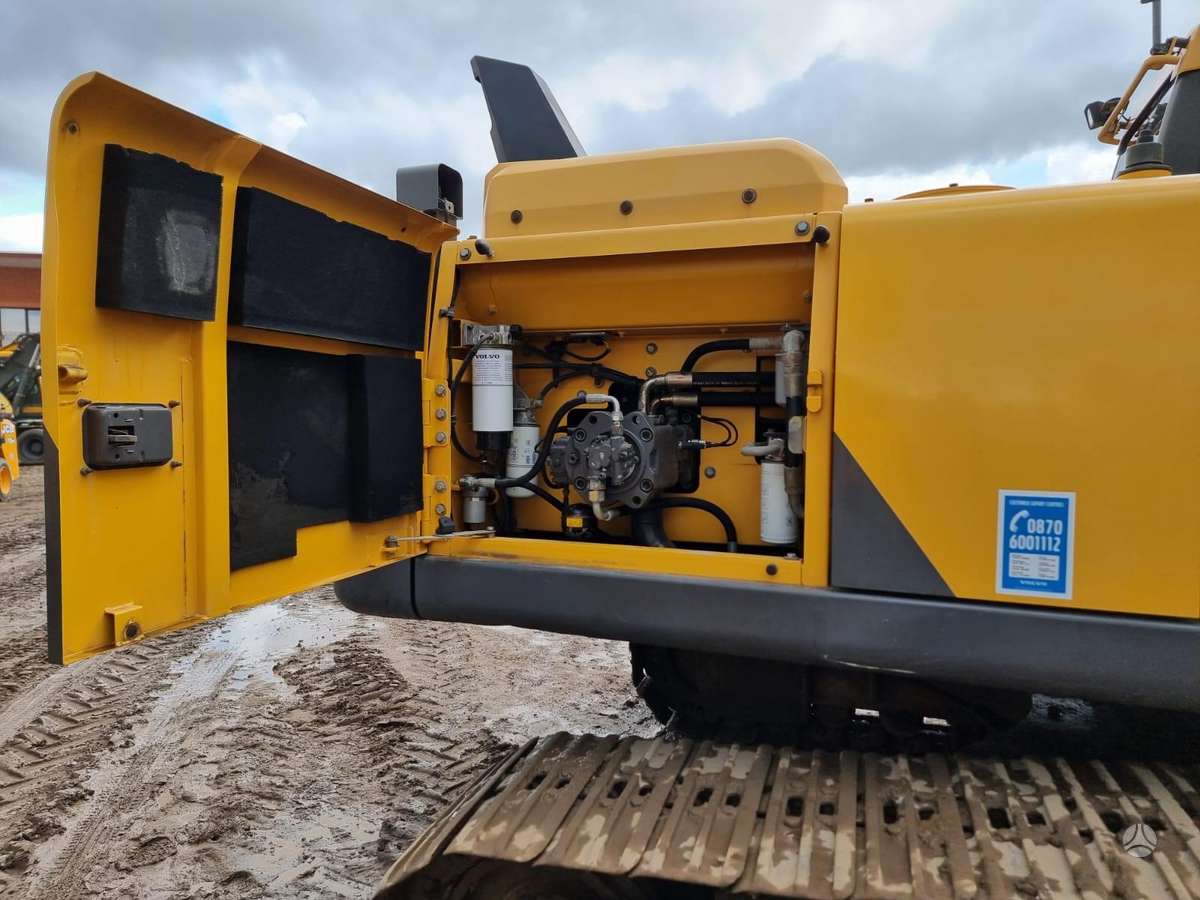 Volvo EC220 D, экскаваторы