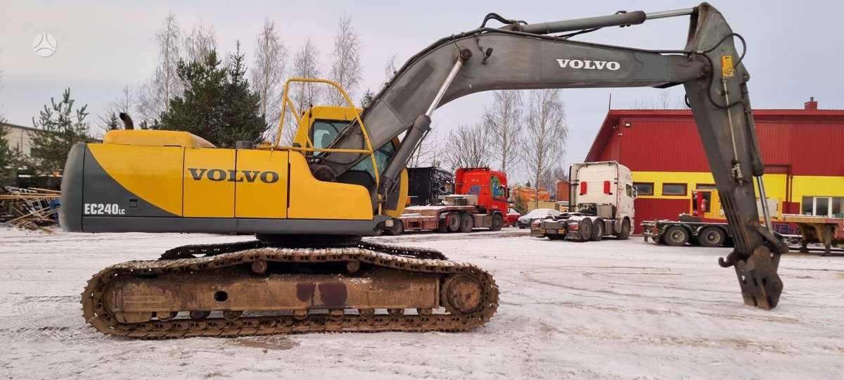 Volvo EC240 LC, экскаваторы