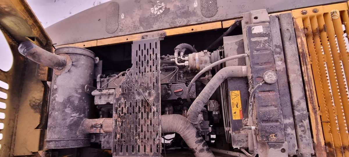 Volvo EC240 LC, ekskavatori