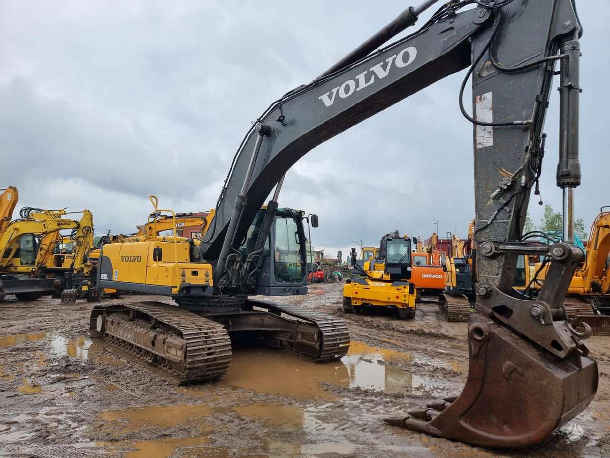 Volvo EC290 CL, excavator