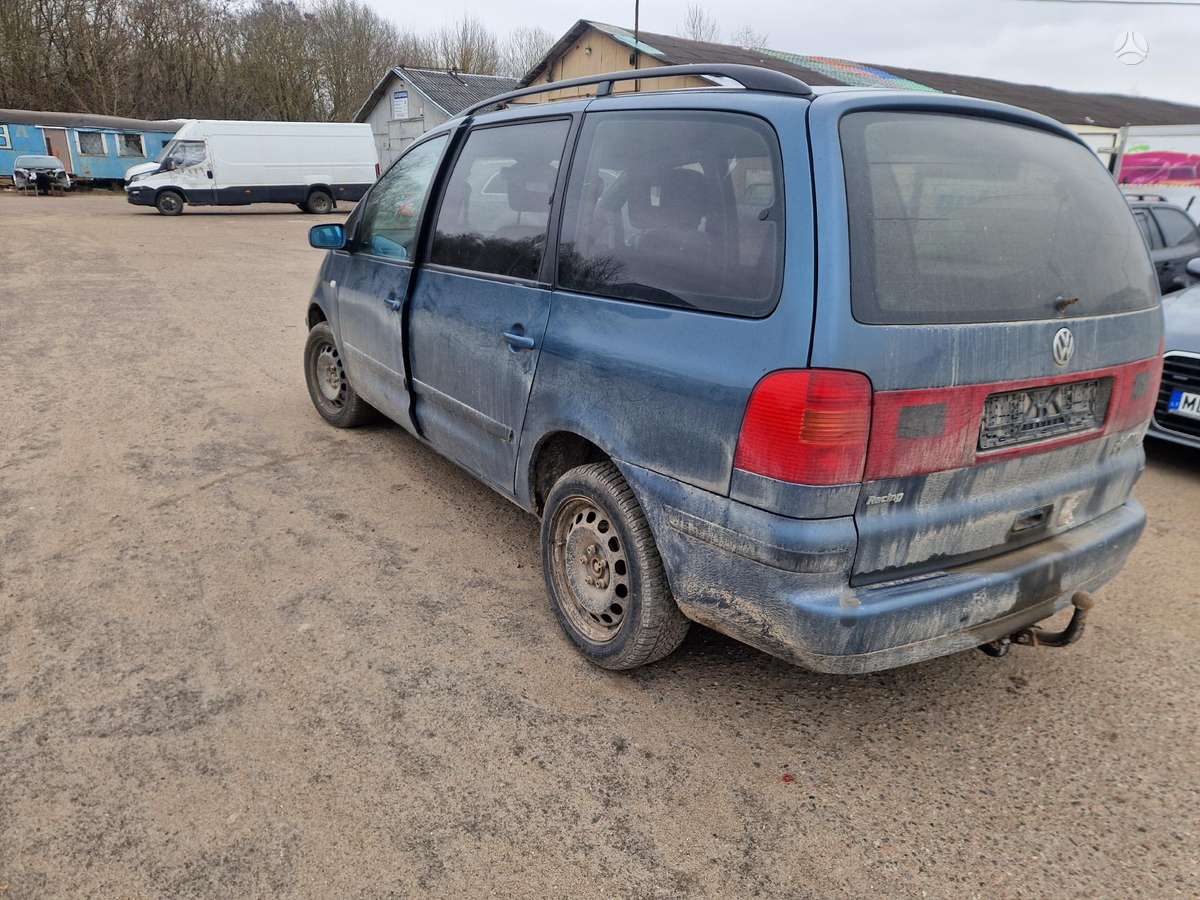 Volkswagen Sharan Minsko pl 33a 5 angaras