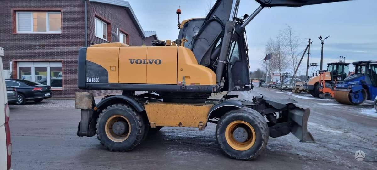 Volvo EW 180C II, экскаваторы