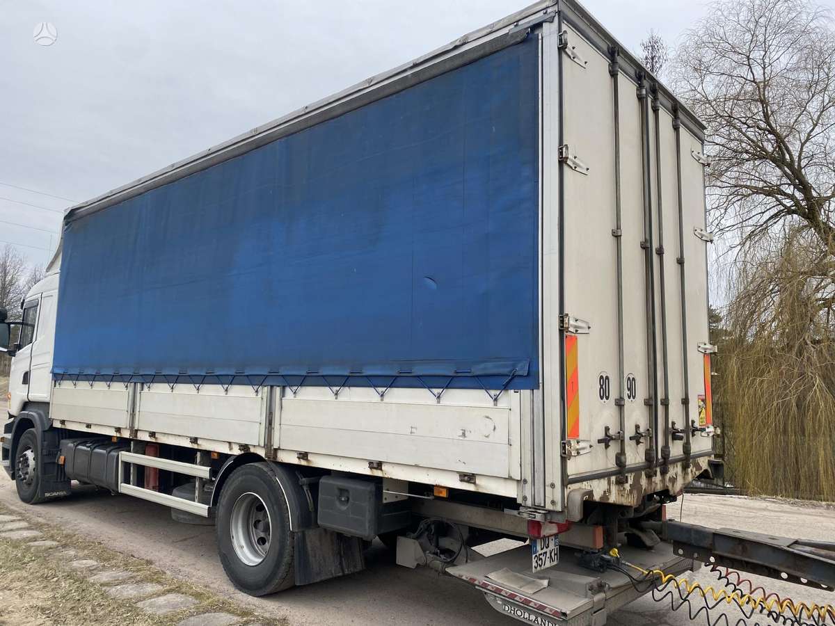 Scania R450, dropside with curtains