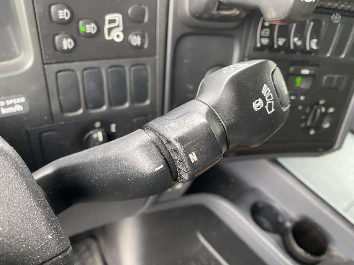 Scania R450, dropside with curtains