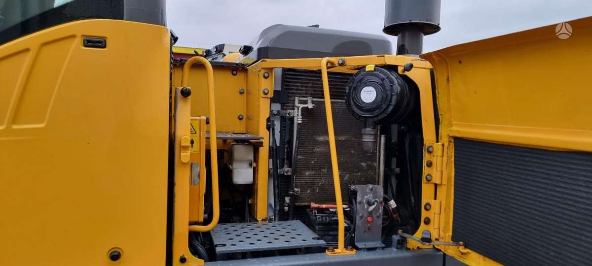 Volvo EC140 DL, ekskavatoriai