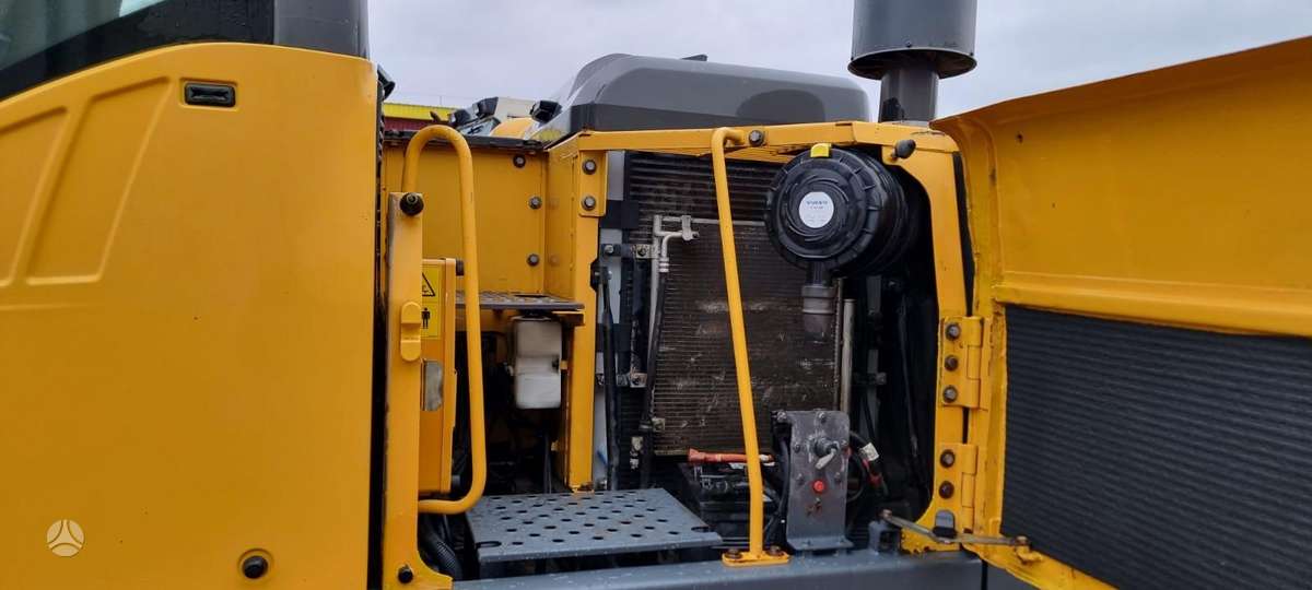 Volvo EC140 DL, экскаваторы