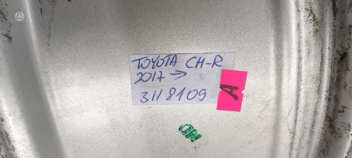 Toyota C-HR Cen12916