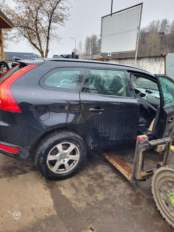 Volvo XC60 rezerves daļās