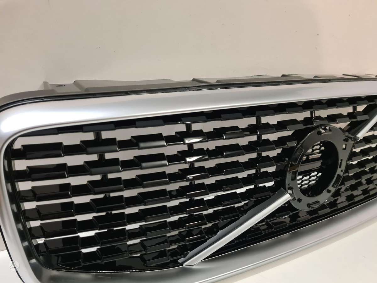Volvo XC60 bumper reinforcement, bumpers, front grill