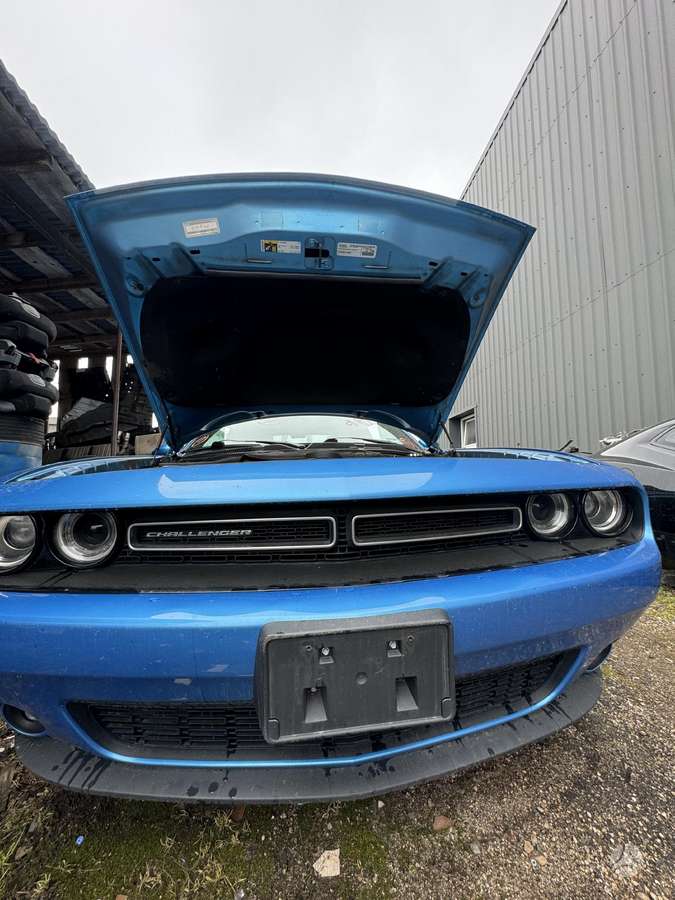 Dodge Challenger