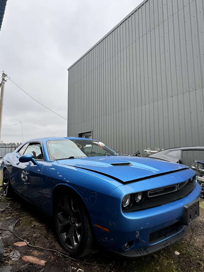 Dodge Challenger