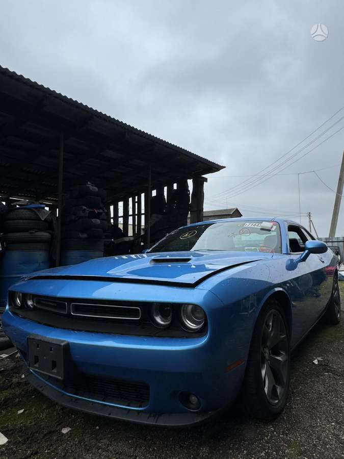 Dodge Challenger