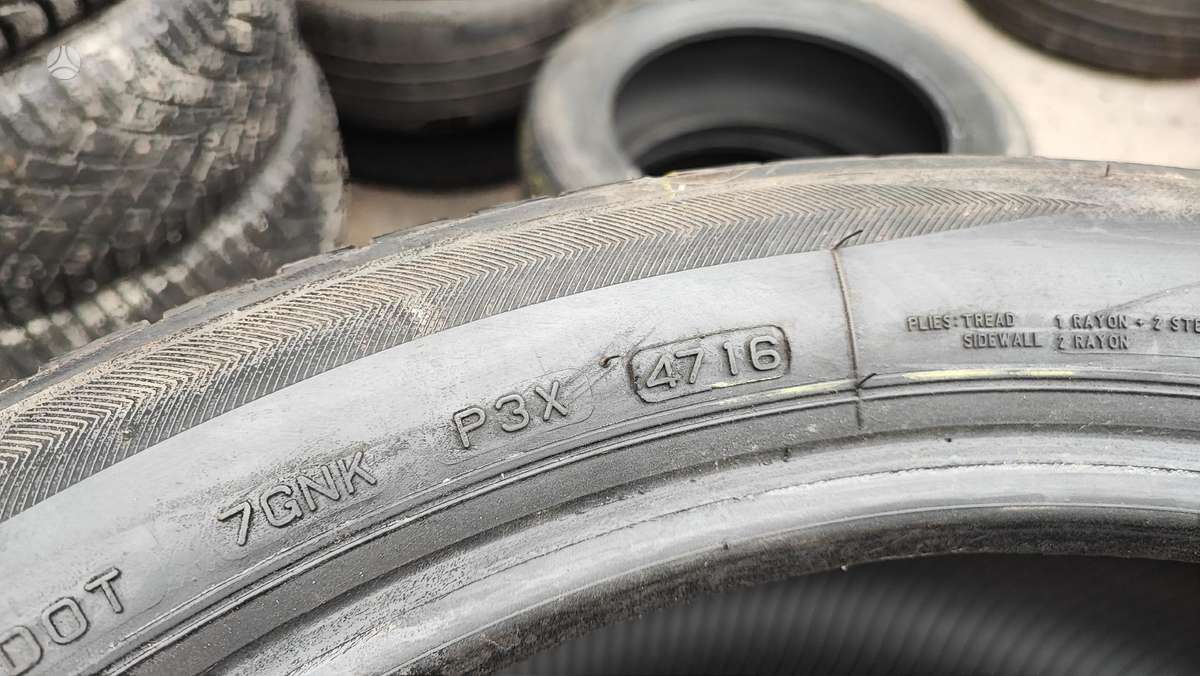 Bridgestone +245/45-19, summer 275/40 R19