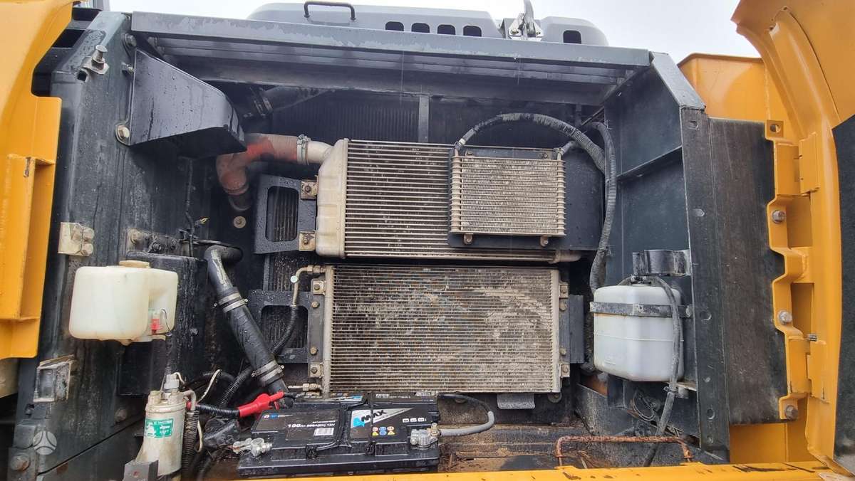 Case CX240B, excavator