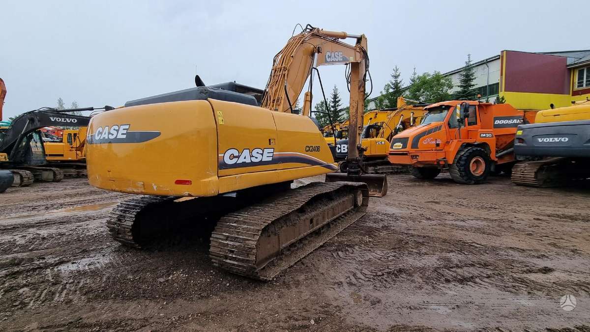 Case CX240B, ekskavatoriai