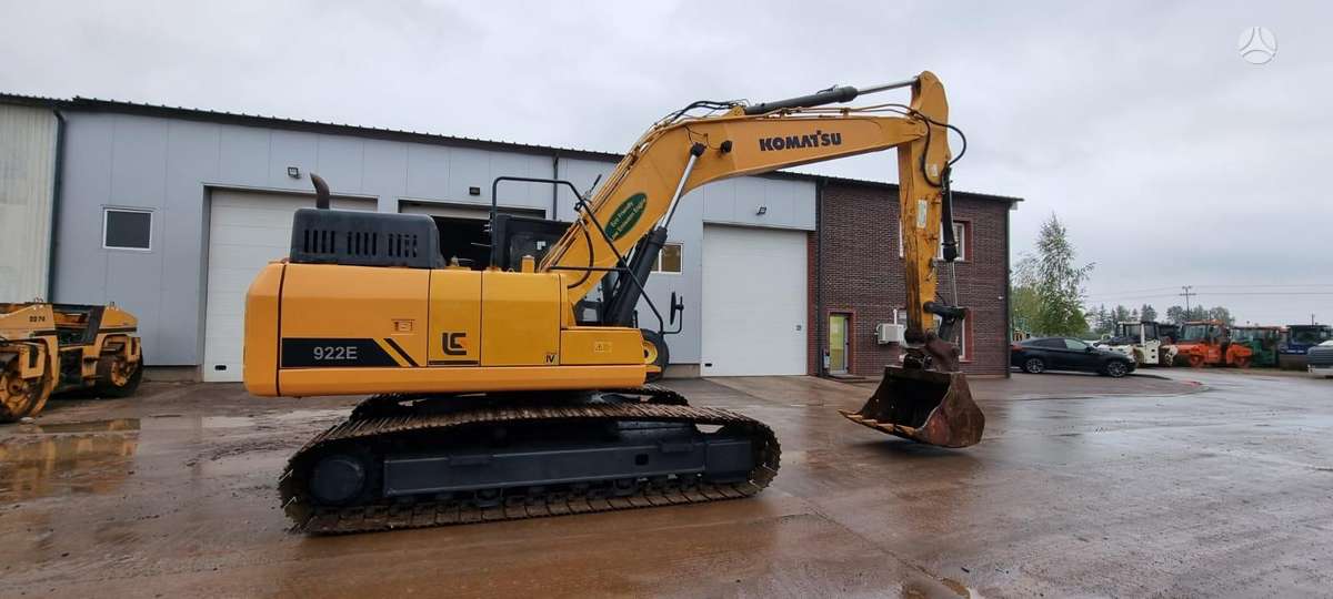 Komatsu LIUGONG CLG 922E, ekskavatoriai