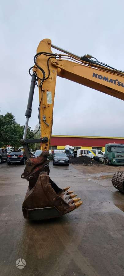 Komatsu LIUGONG CLG 922E, ekskavatoriai