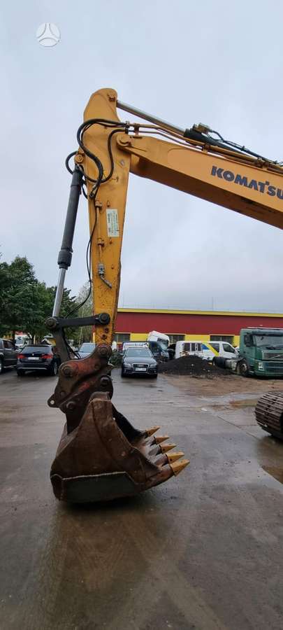 Komatsu LIUGONG CLG 922E, экскаваторы