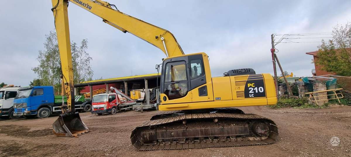 Komatsu PC 210-8SLF, ekskavatori
