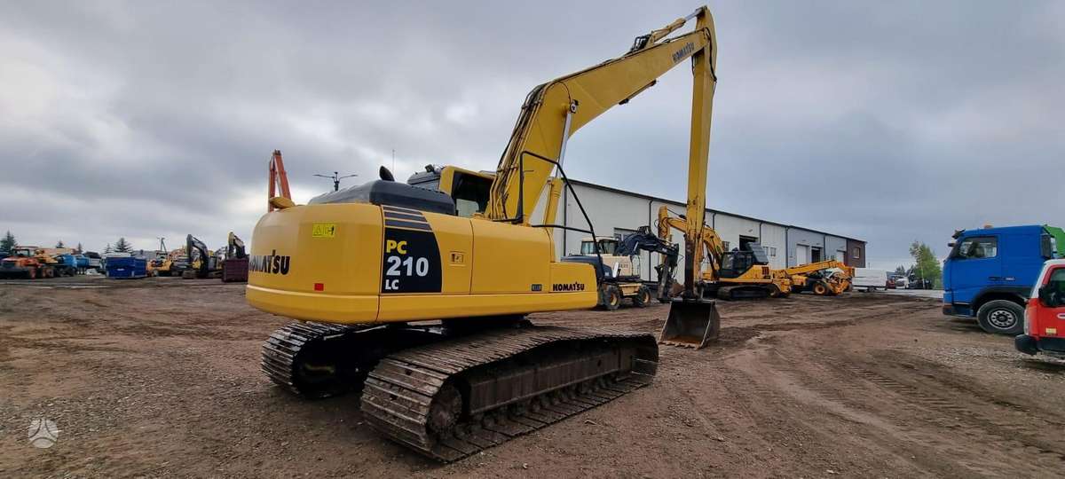 Komatsu PC 210-8SLF, ekskavatori