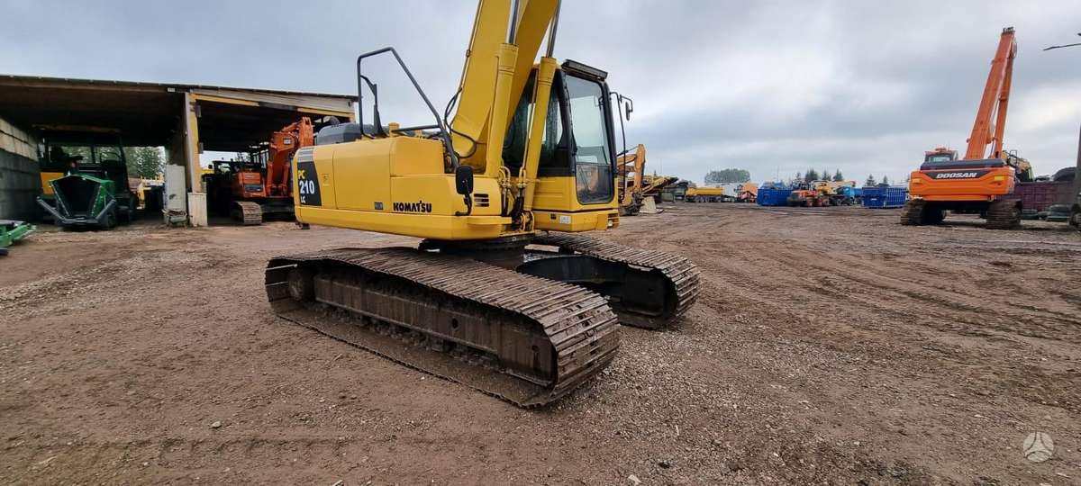 Komatsu PC 210-8SLF, ekskavatori