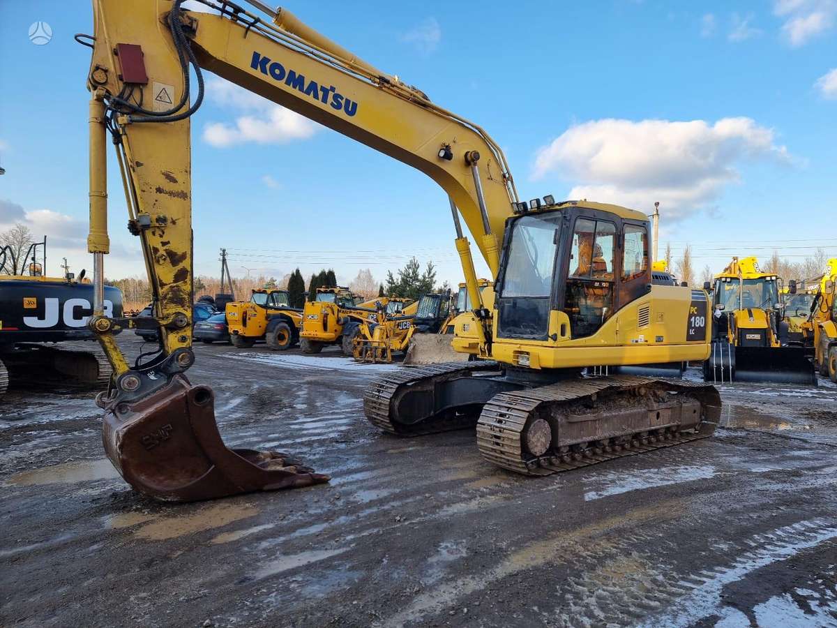 Komatsu PC180LC-7, ekskavatoriai