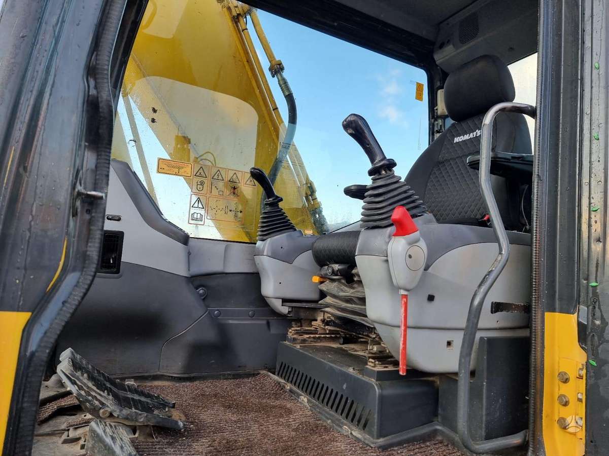Komatsu PC180LC-7, ekskavatoriai