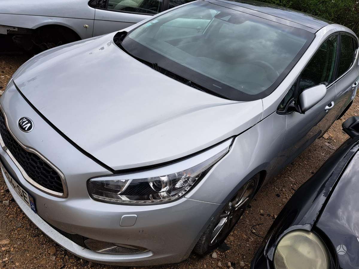 Kia Ceed radiatora režģis