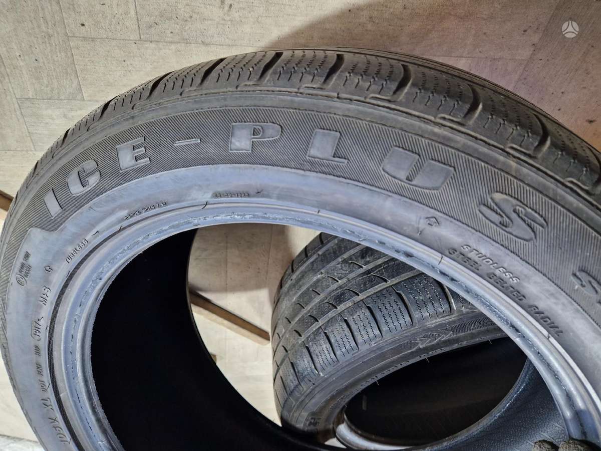 Tracmax 4-5mm, всесезонные 235/55 R19