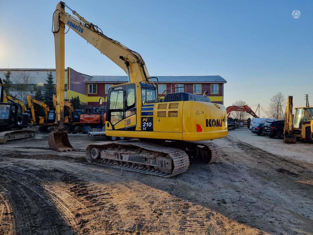Komatsu PC210LC-8, ekskavatoriai