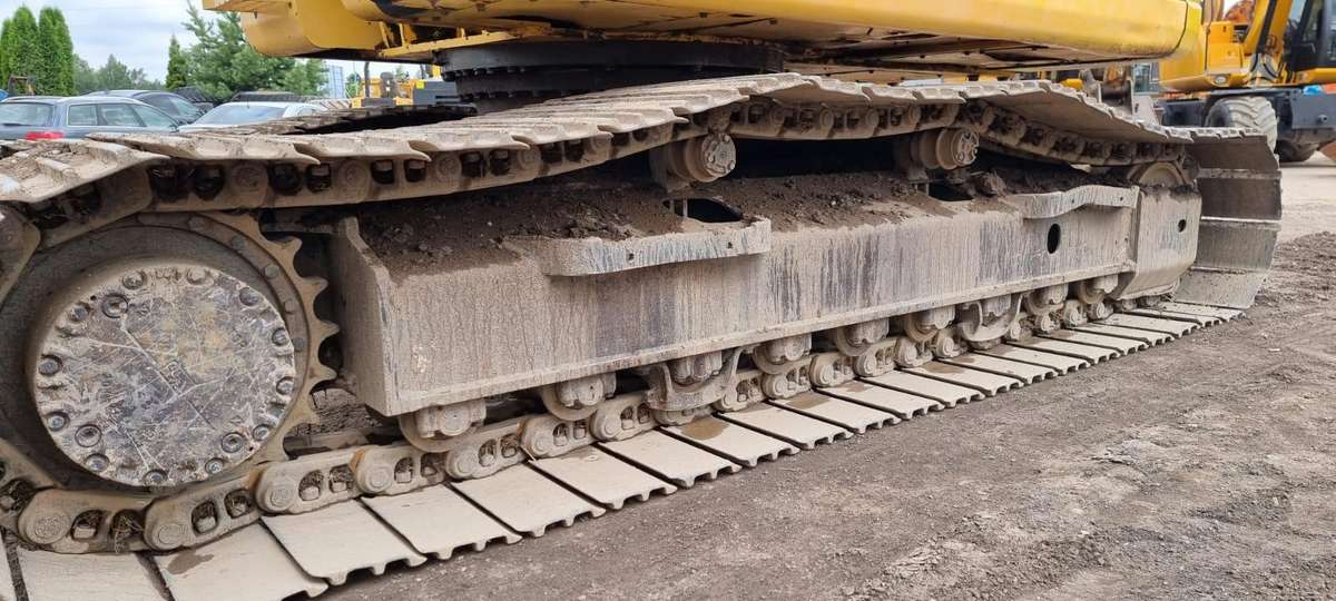 Komatsu PC210LC-8, экскаваторы
