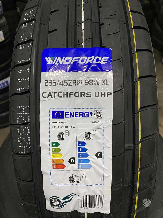 Windforce Catchfors UHP, summer 235/45 R18