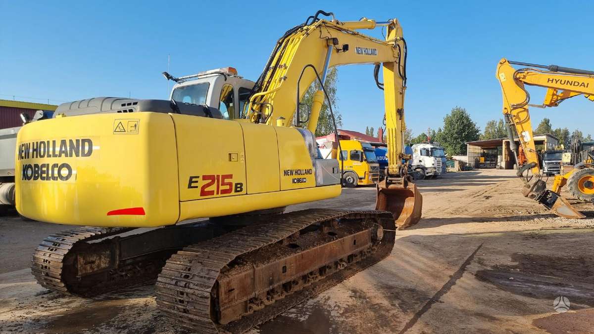 New Holland E215 B, ekskavatori