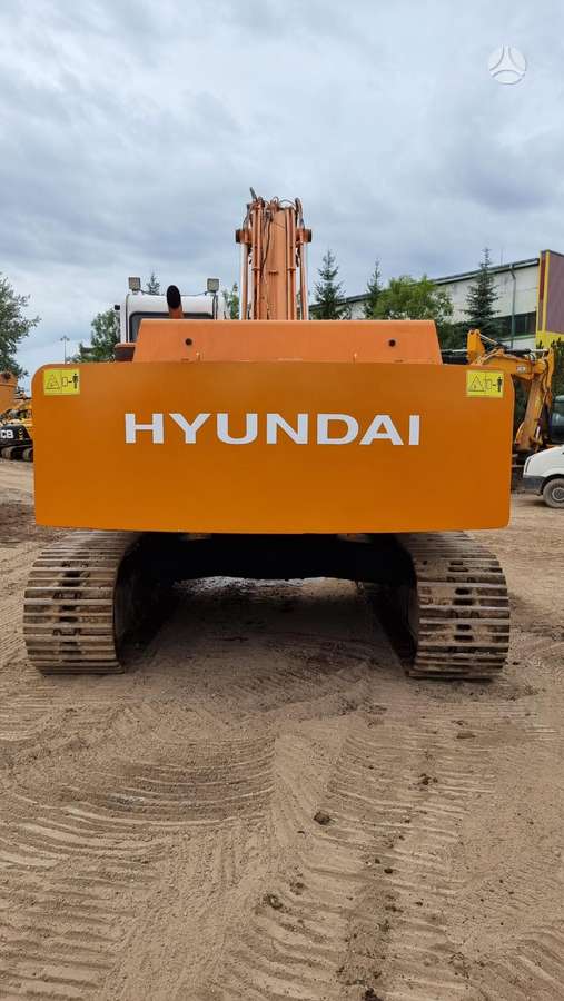 Hyundai Halla HE280LC, ekskavatoriai