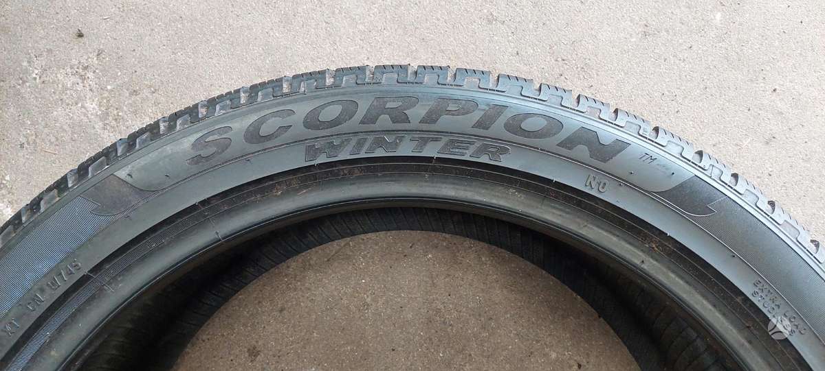 Pirelli, žieminės 275/40 R21