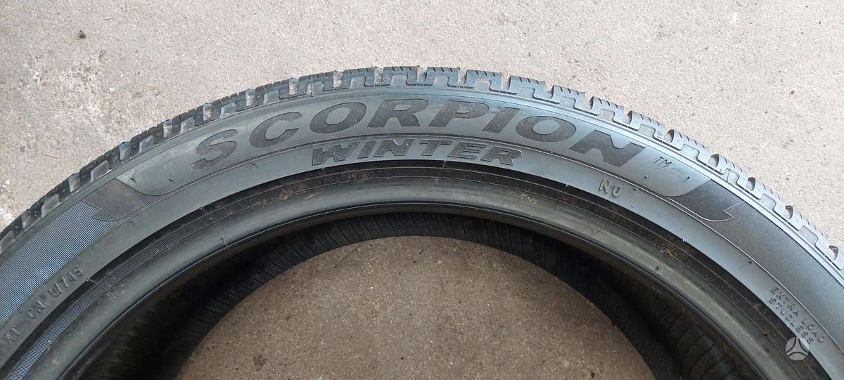 Pirelli, зимние 275/40 R21