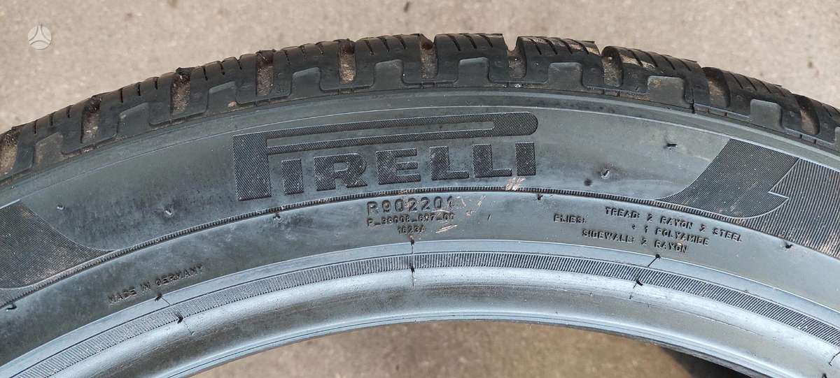 Pirelli, зимние 275/40 R21