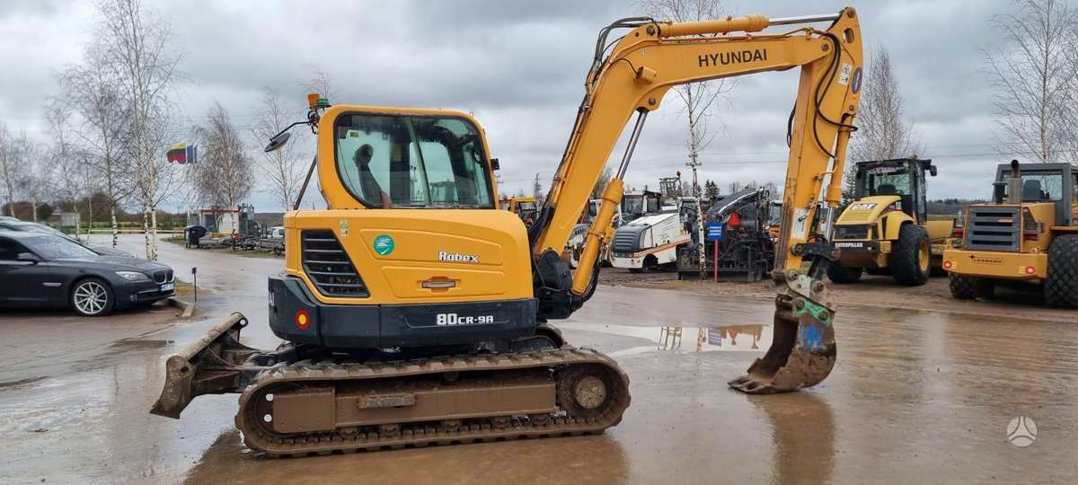Hyundai R80 CR – 9A, ekskavatoriai