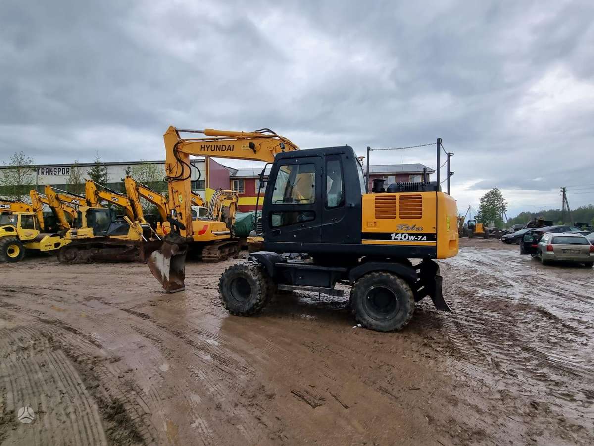Hyundai Robex 140W-7A, экскаваторы