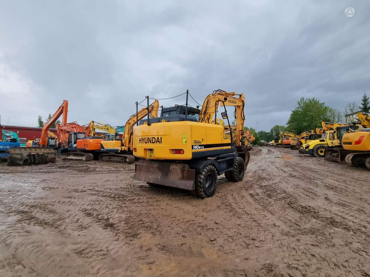 Hyundai Robex 140W-7A, экскаваторы