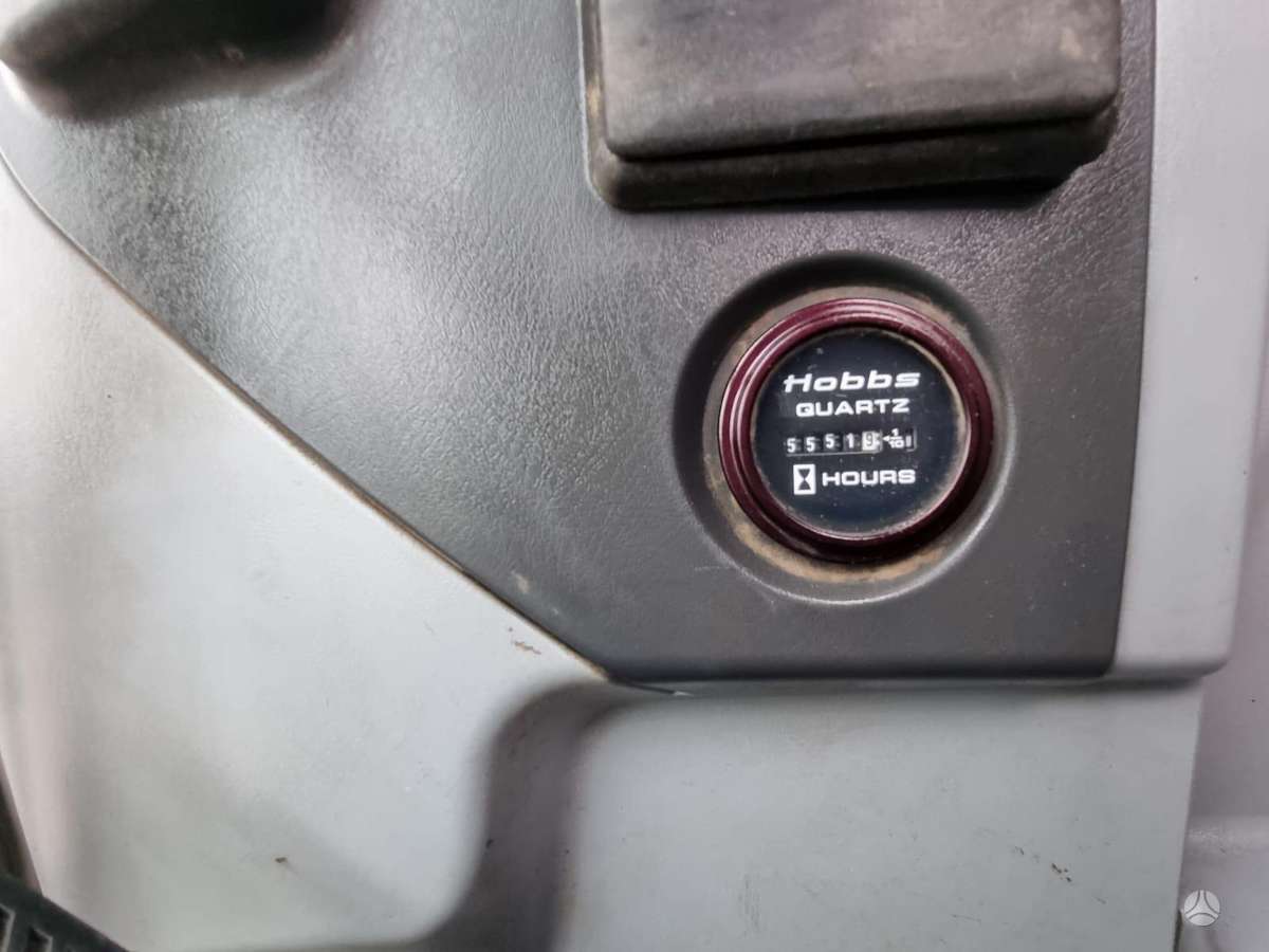 Hyundai Robex 140W-7A, экскаваторы