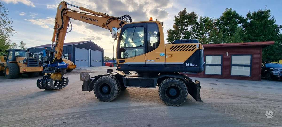 Hyundai Robex 140W-9, экскаваторы