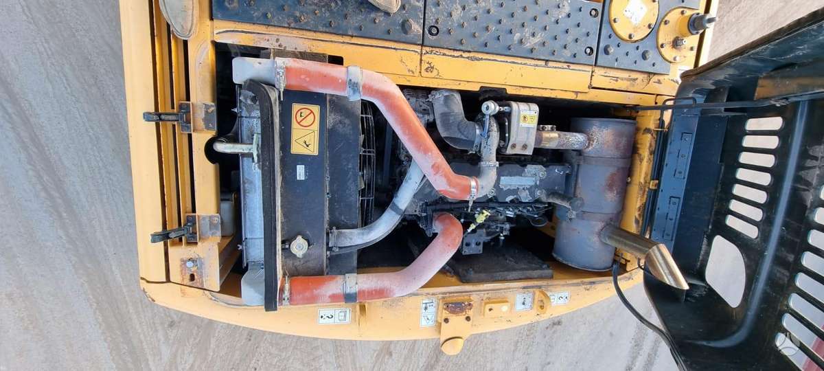 Hyundai Robex 140W-9, экскаваторы