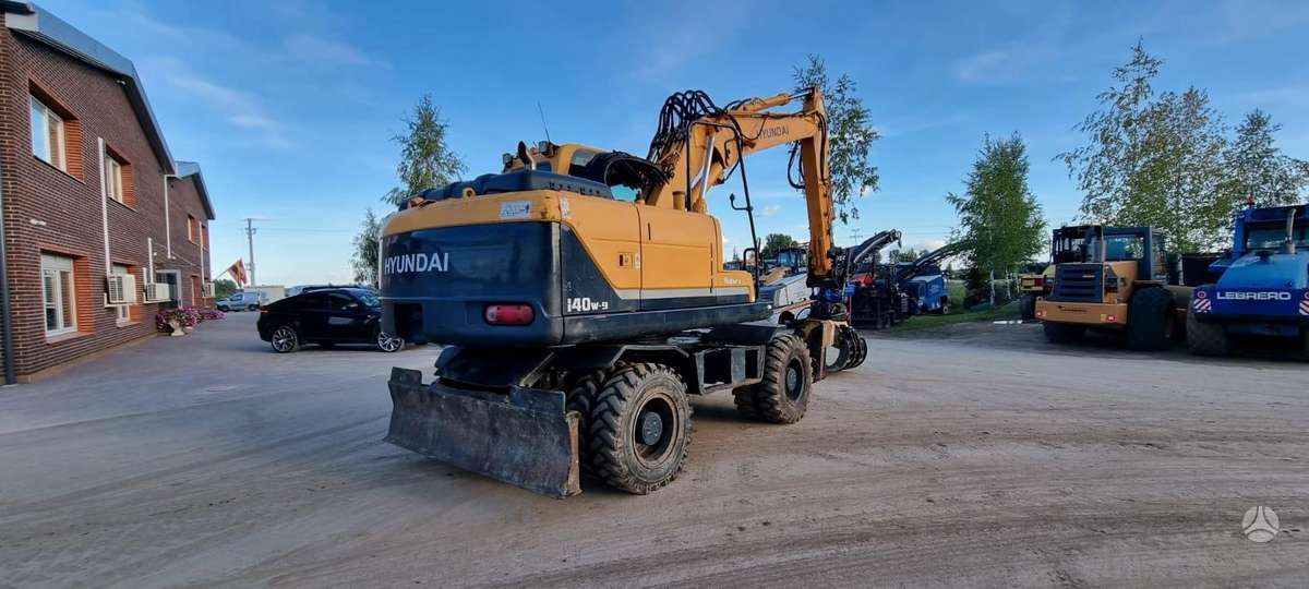Hyundai Robex 140W-9, экскаваторы