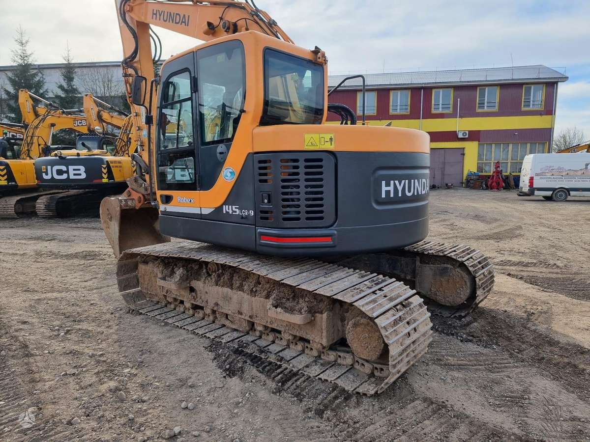 Hyundai Robex 145LCR-9S, ekskavatoriai